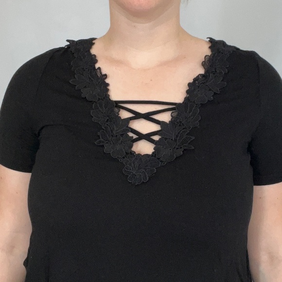 Topshop Lace Up Front T-shirt - Picture 2 of 6